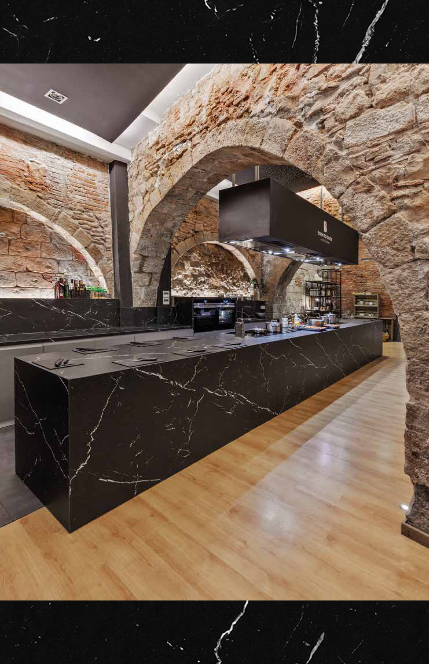 NEOLITH & HANNIBAL LAGUNA