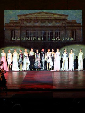 HANNIBAL LAGUNA DESFILA EN LA PASARELA CAMPOAMOR