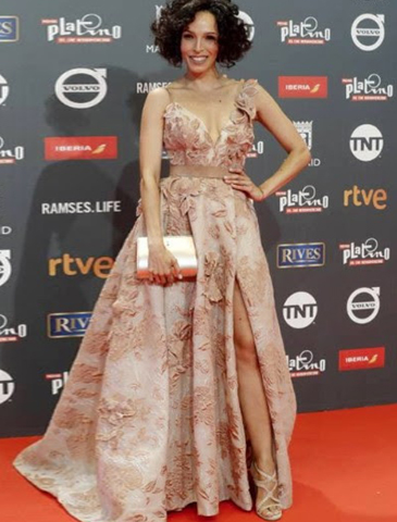 ARLETTE TORRES -PREMIOS PLATINO 2017